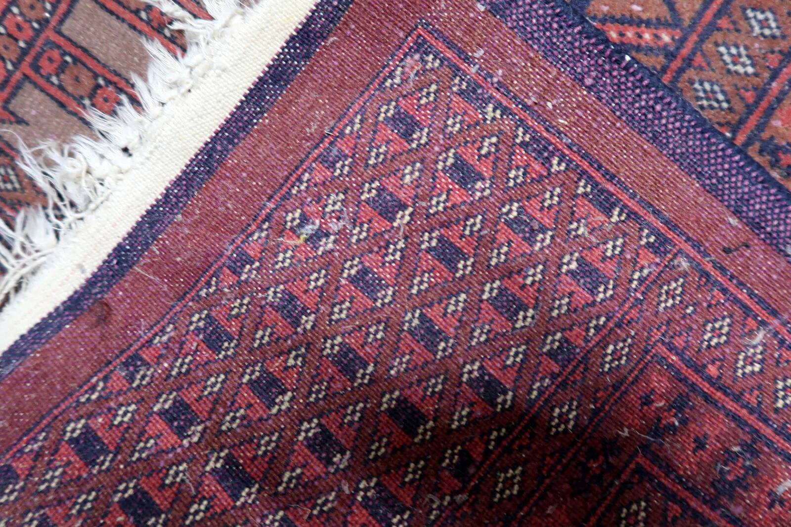 Handmade vintage Uzbek Bukhara rug 95cm x 157cm, 1950s