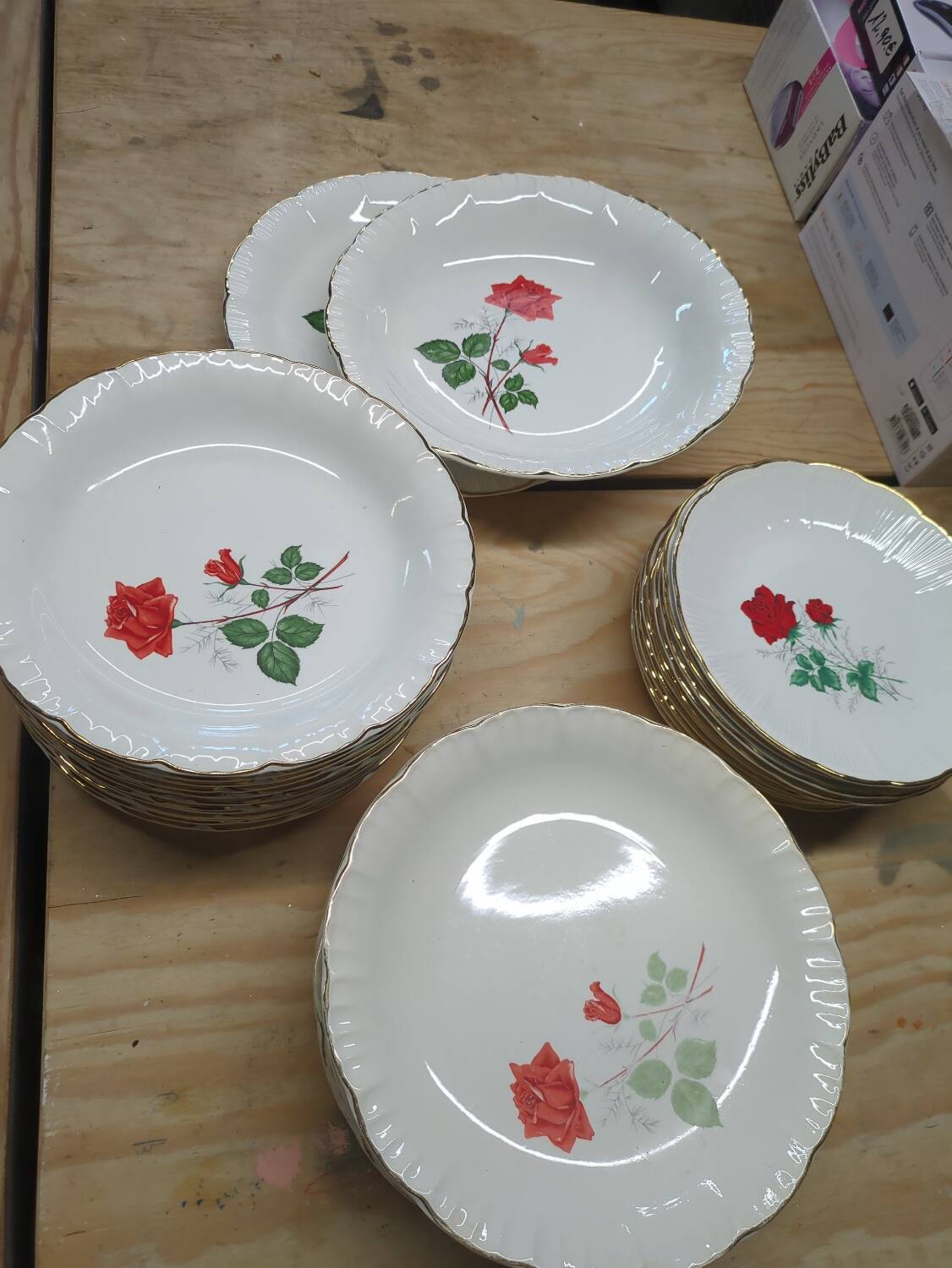 Service of 36 pieces Digoin Sevigne