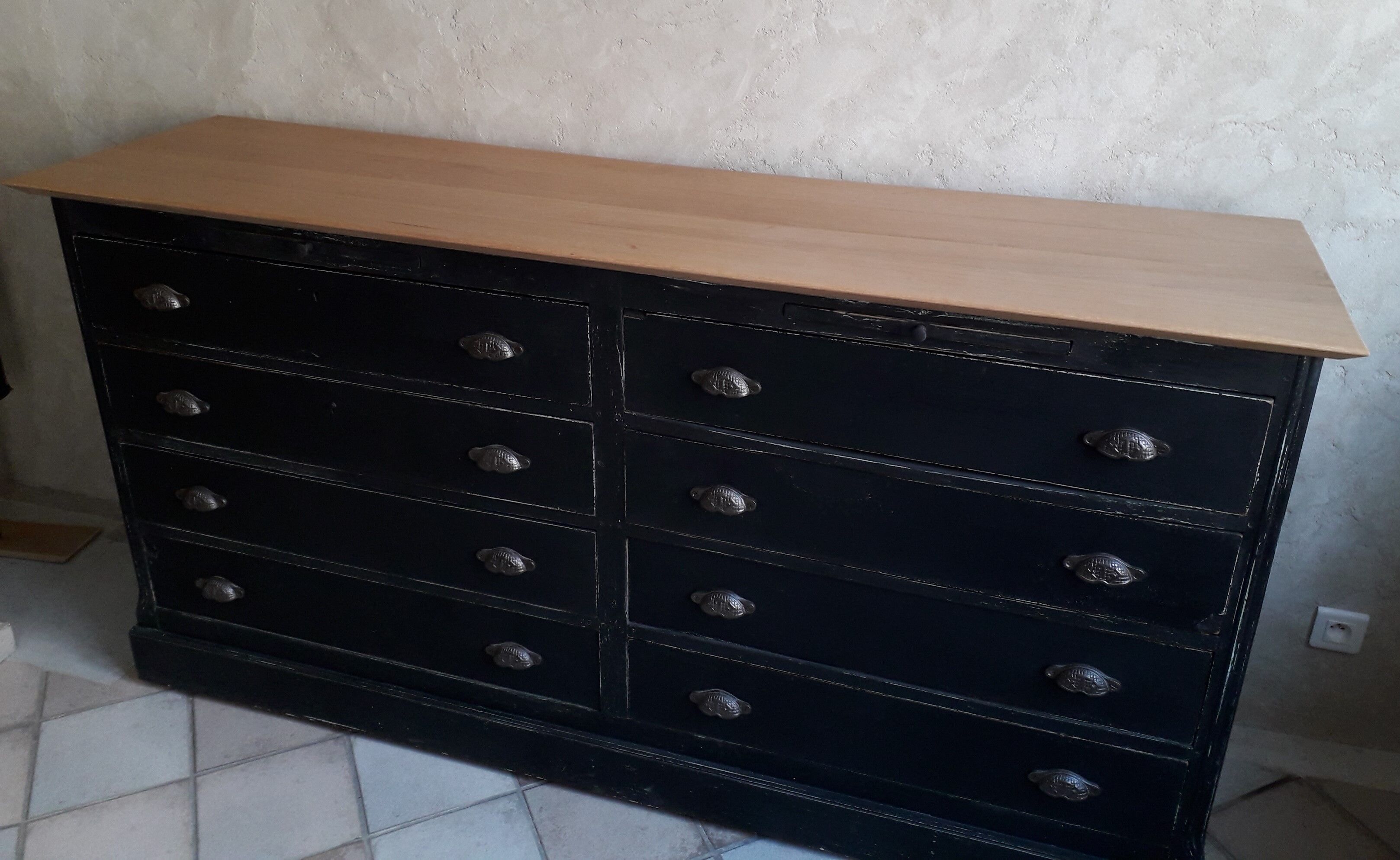 Furniture from craft to drawers