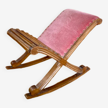 Rocking footrest in velvet and wood