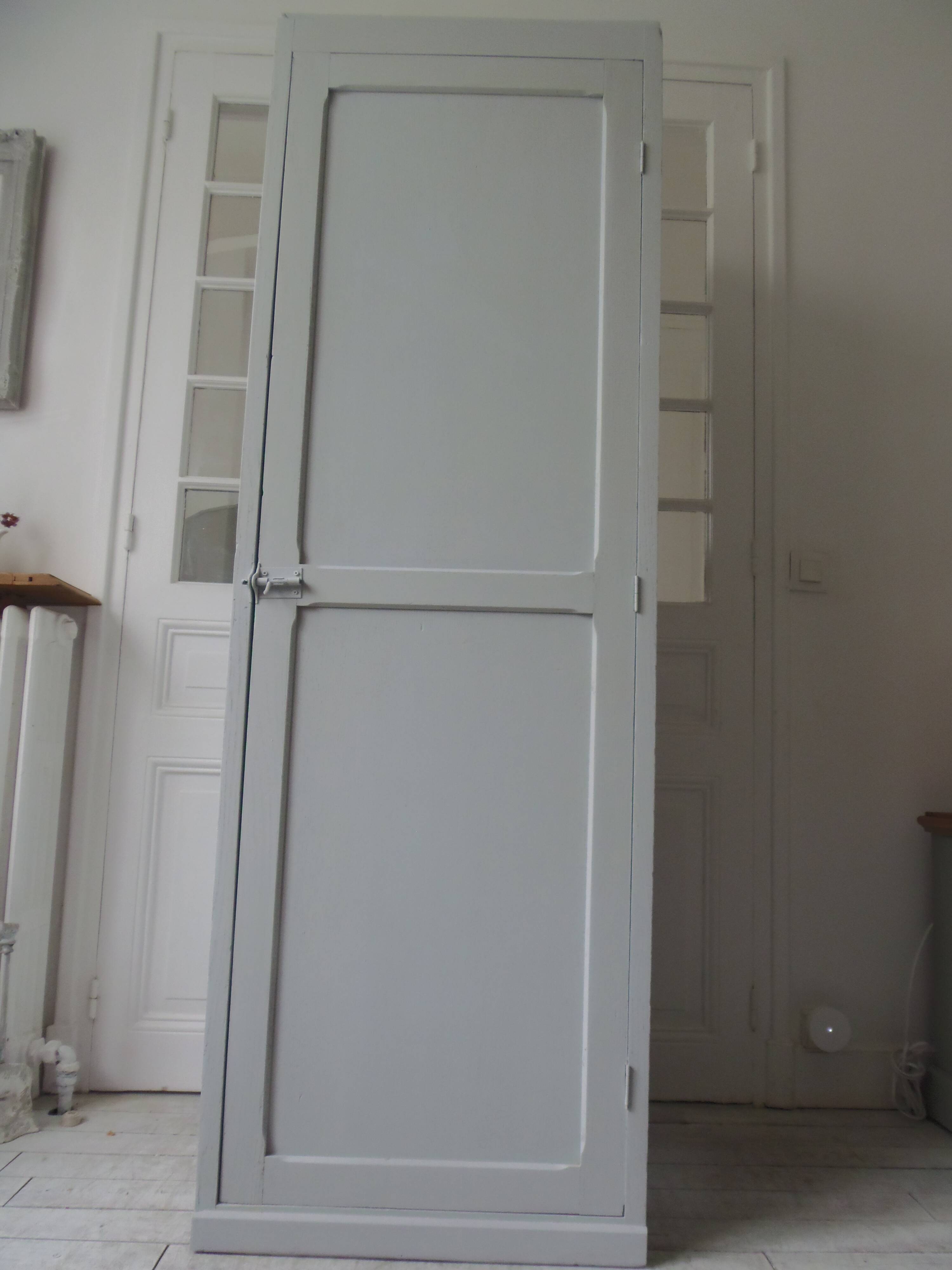 Vintage Parisian wardrobe re-enchanted in cloud gray.