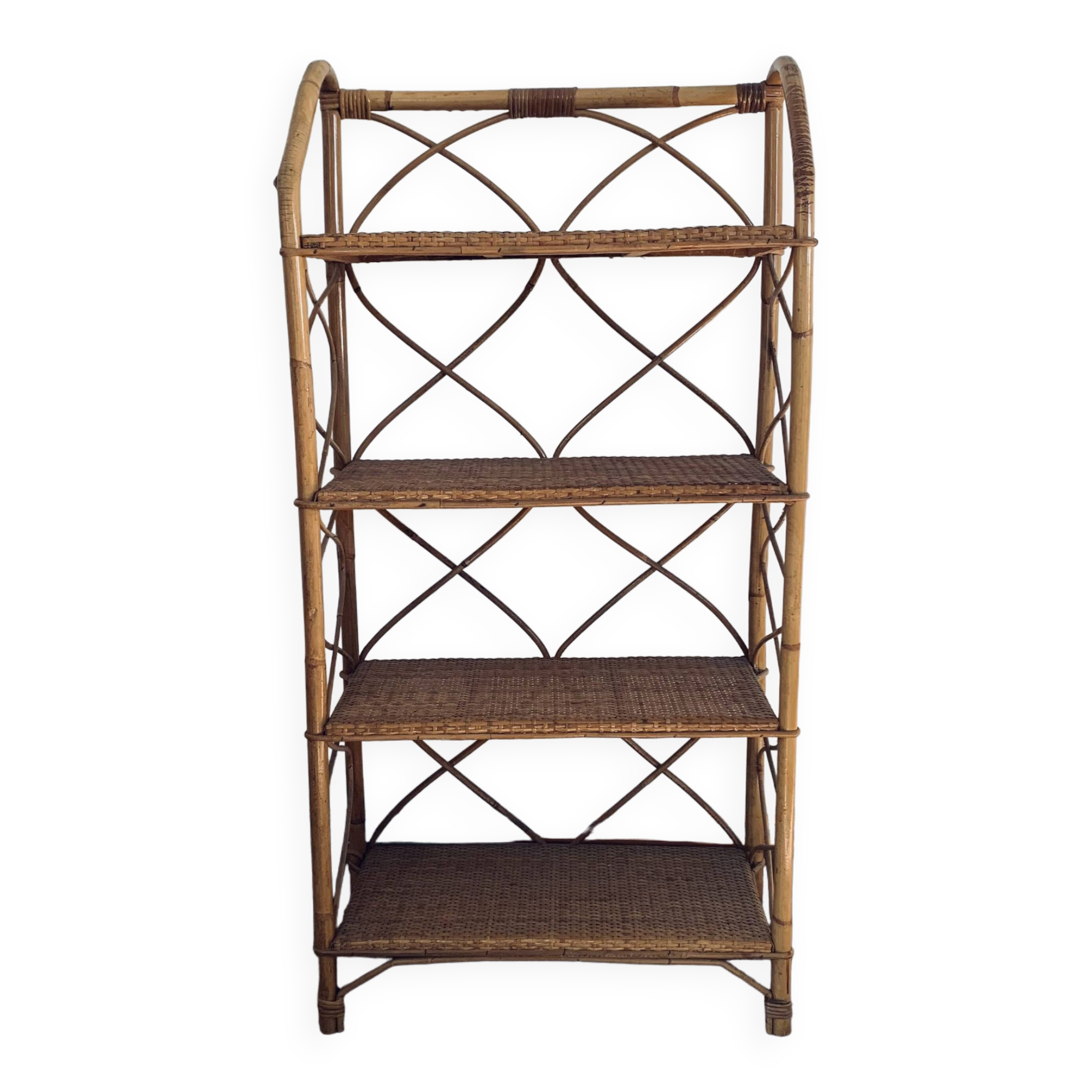 Etagère en rotin
