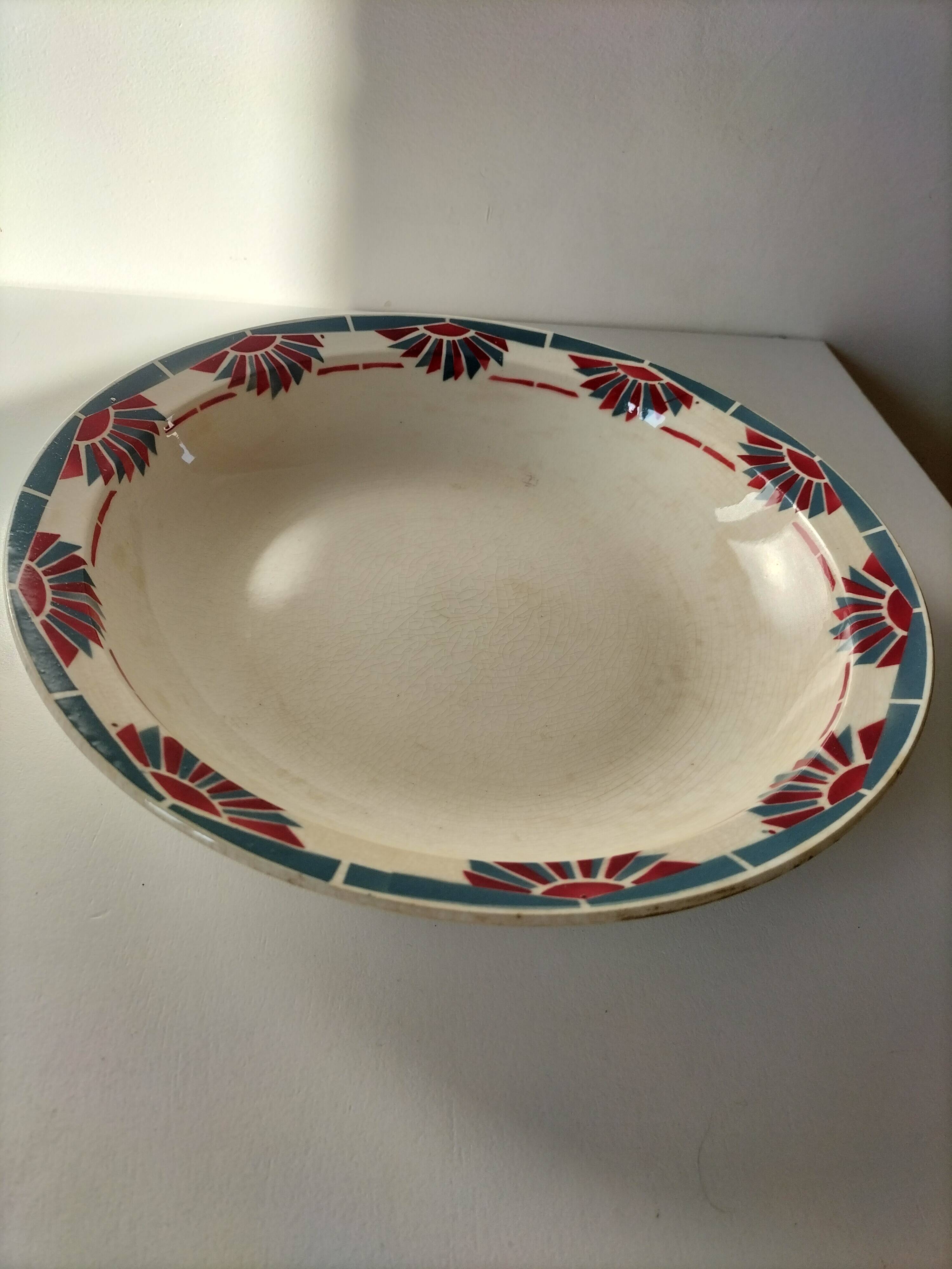 Large hollow dish St Amand Horizon model