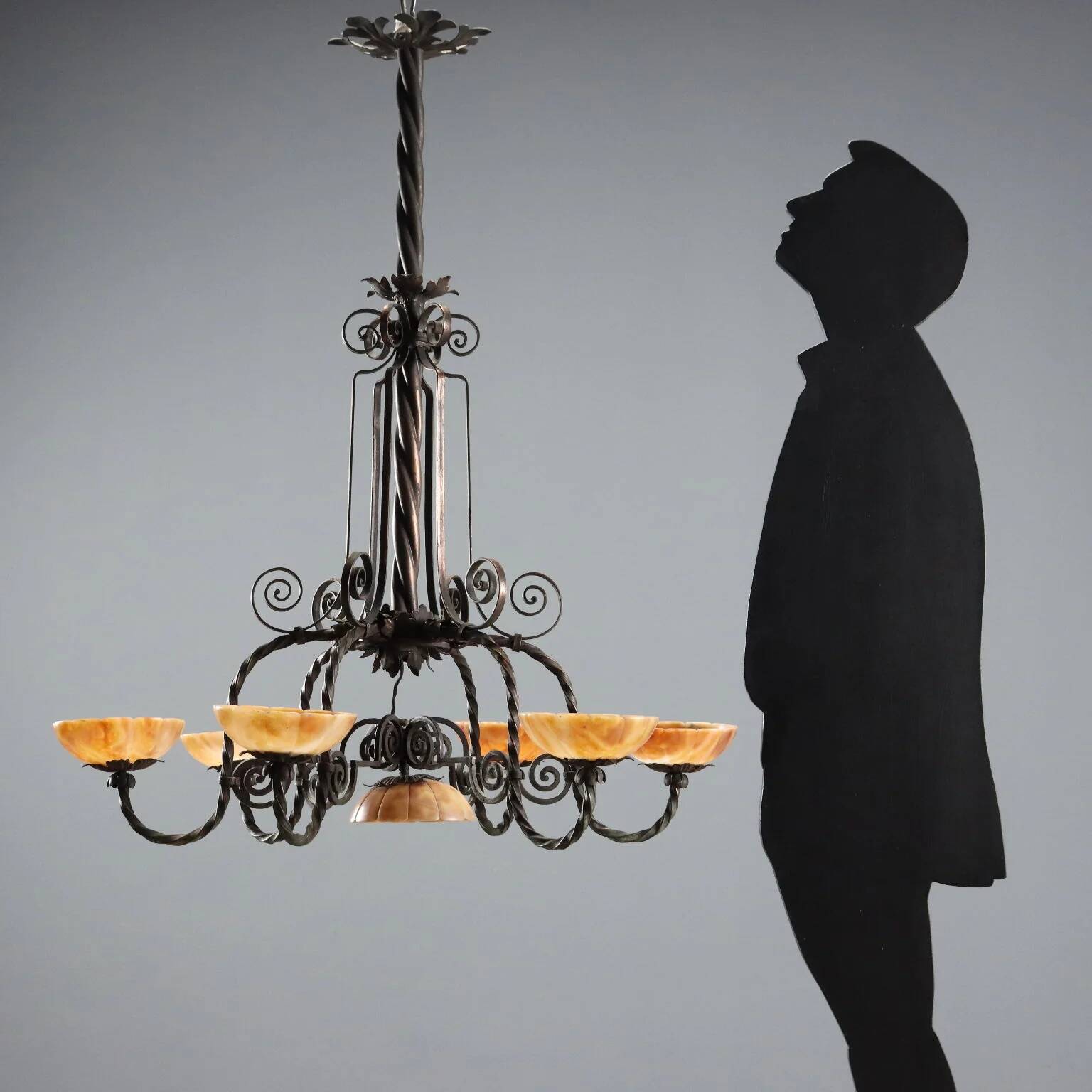 Lustre 6 lumières Art nouveau en métal, Italie XXe siècle