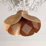 Wicker and flower-shaped braided straw hanging