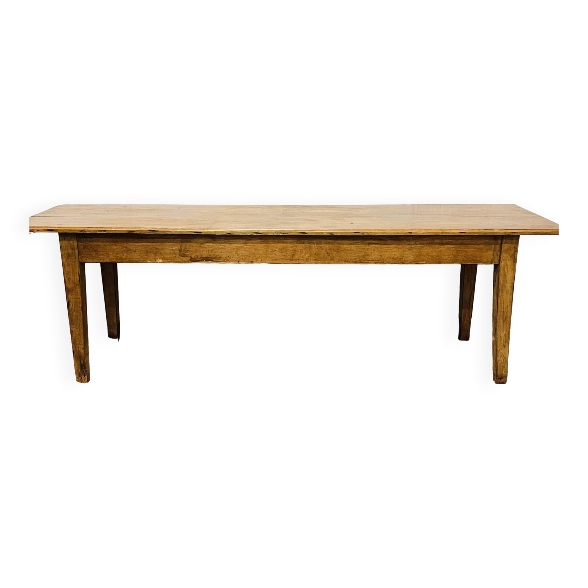 Farm table