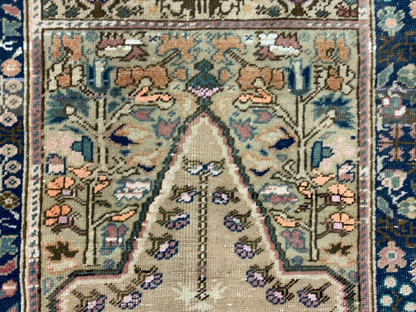 Distressed Turkish Rug 122x79 cm Vintage Shabby, Wool Tribal Blue, Beige Small