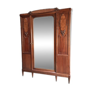Armoire ancienne Art - nouveau miroir