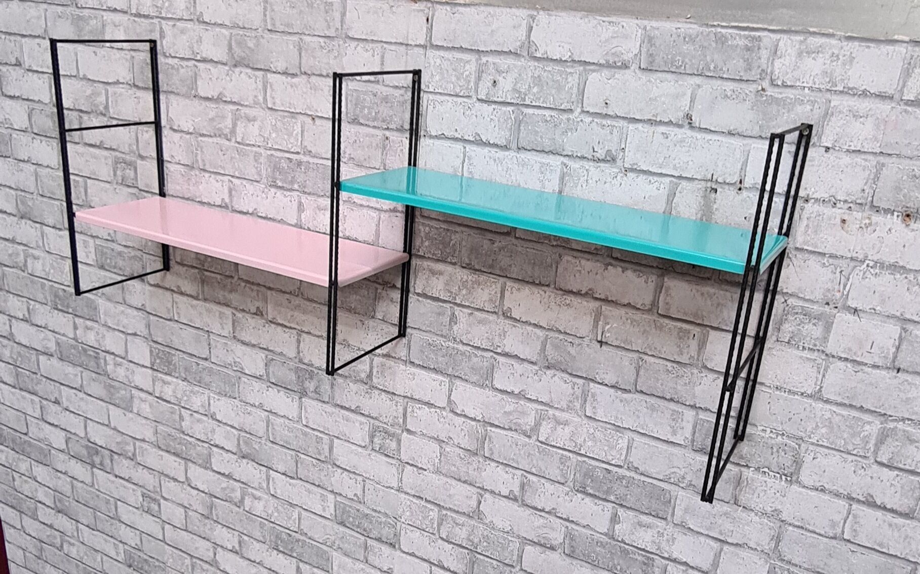 floor string style tomado 1960 metal 2 shelves 3 studs upright matt black 97x30 x16 paint
