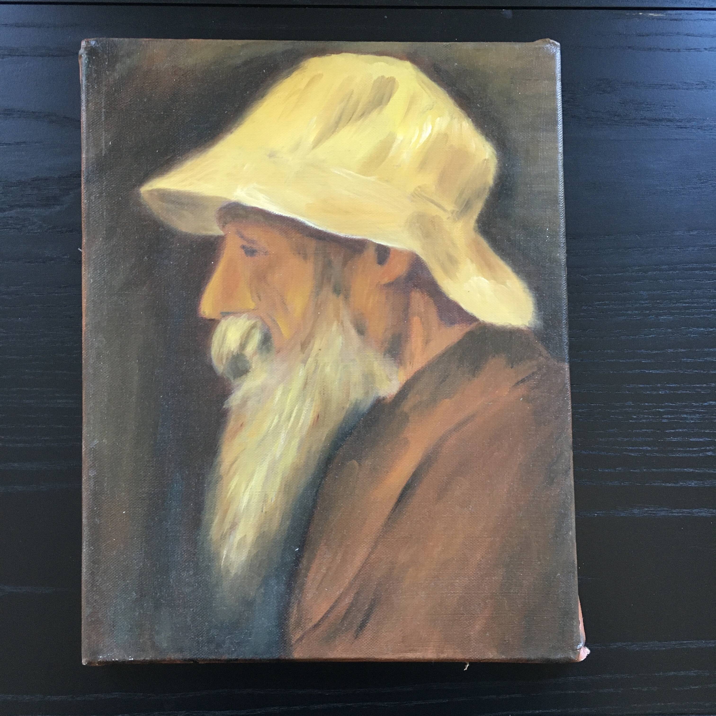 Chinese portrait table with a hat