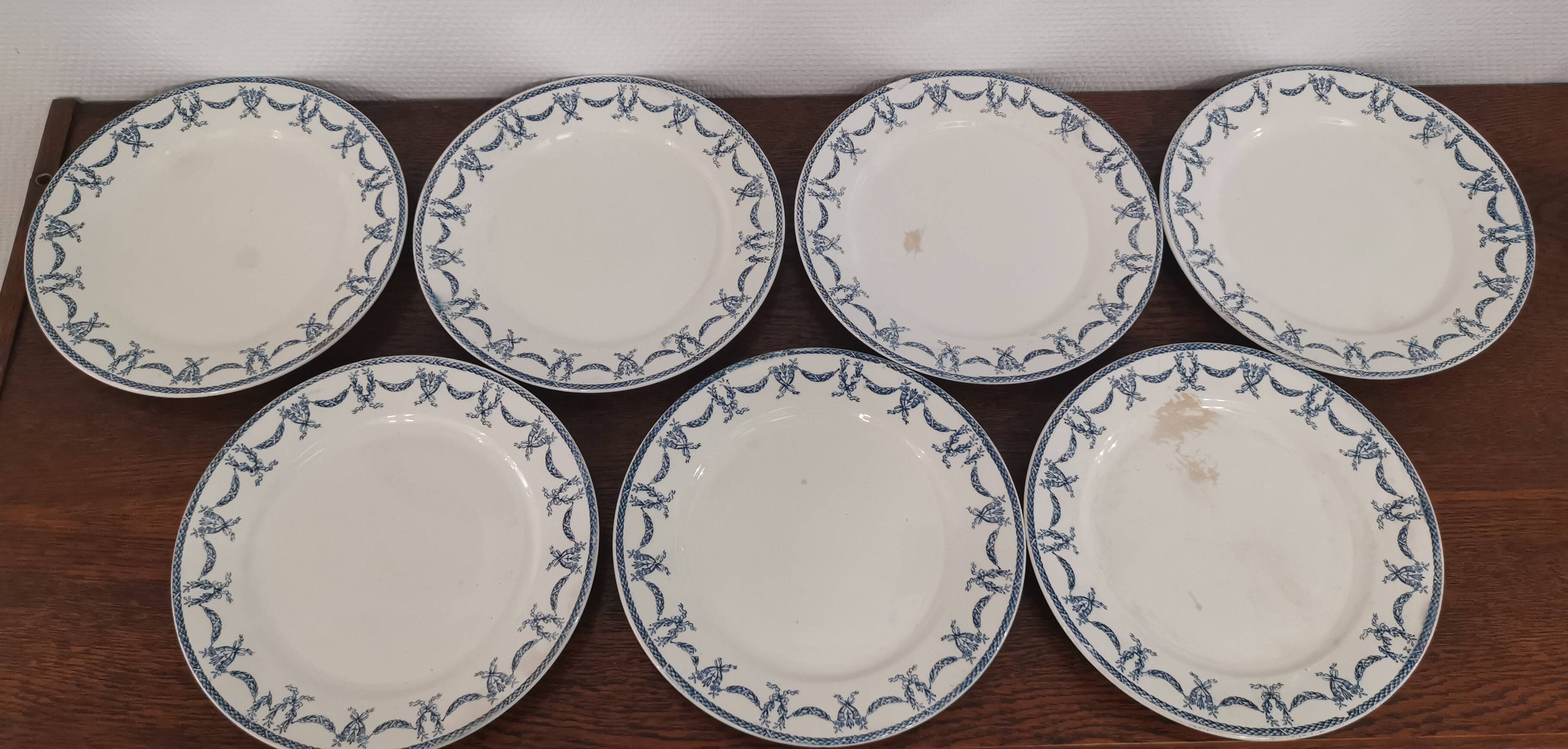 Set of 7 iron earth flat plates u&c sarreguemines and digoin