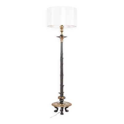 Lampadaire de style Restauration en bronze à deux patines. Circa 1900.
