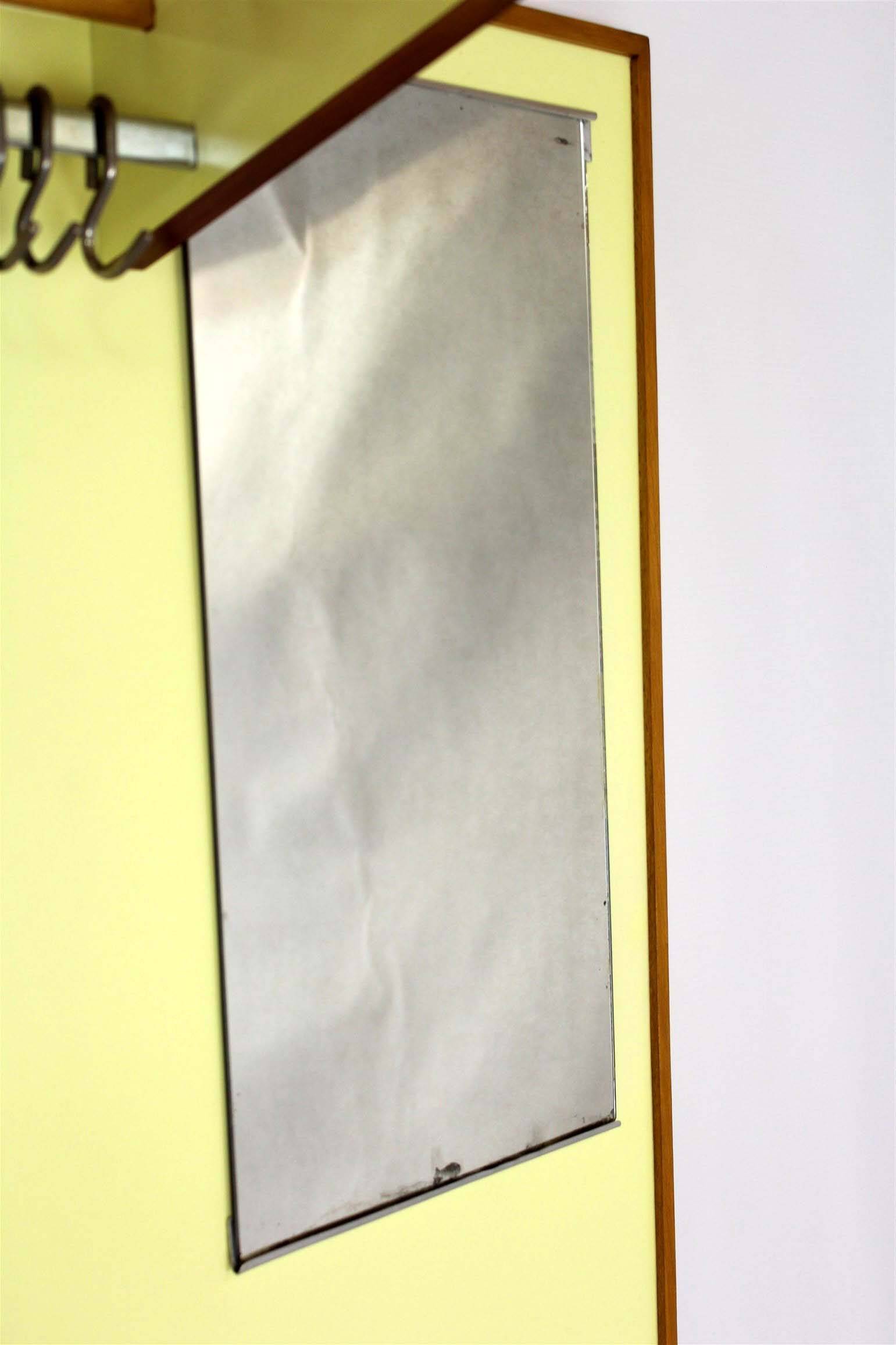 Porte-manteau géométrique vintage de Drevokov Blatna, années 1970