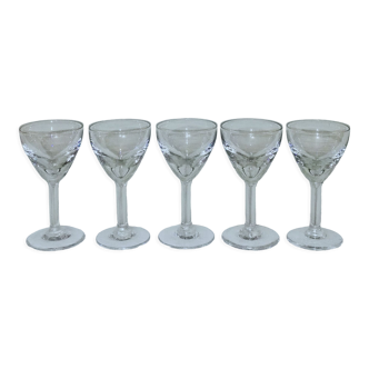 5 glasses of bistro for aperitif or digestive