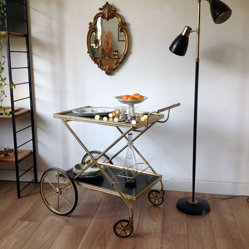 Black and gold dessert