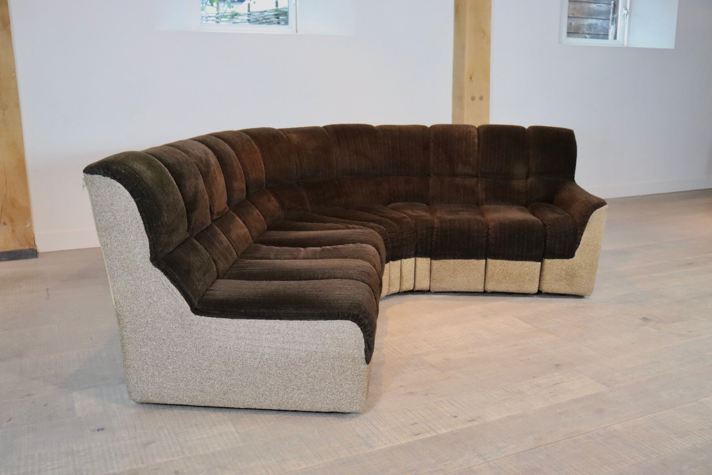 Midcentury seventies ‘snake harmonica’ modular sofa