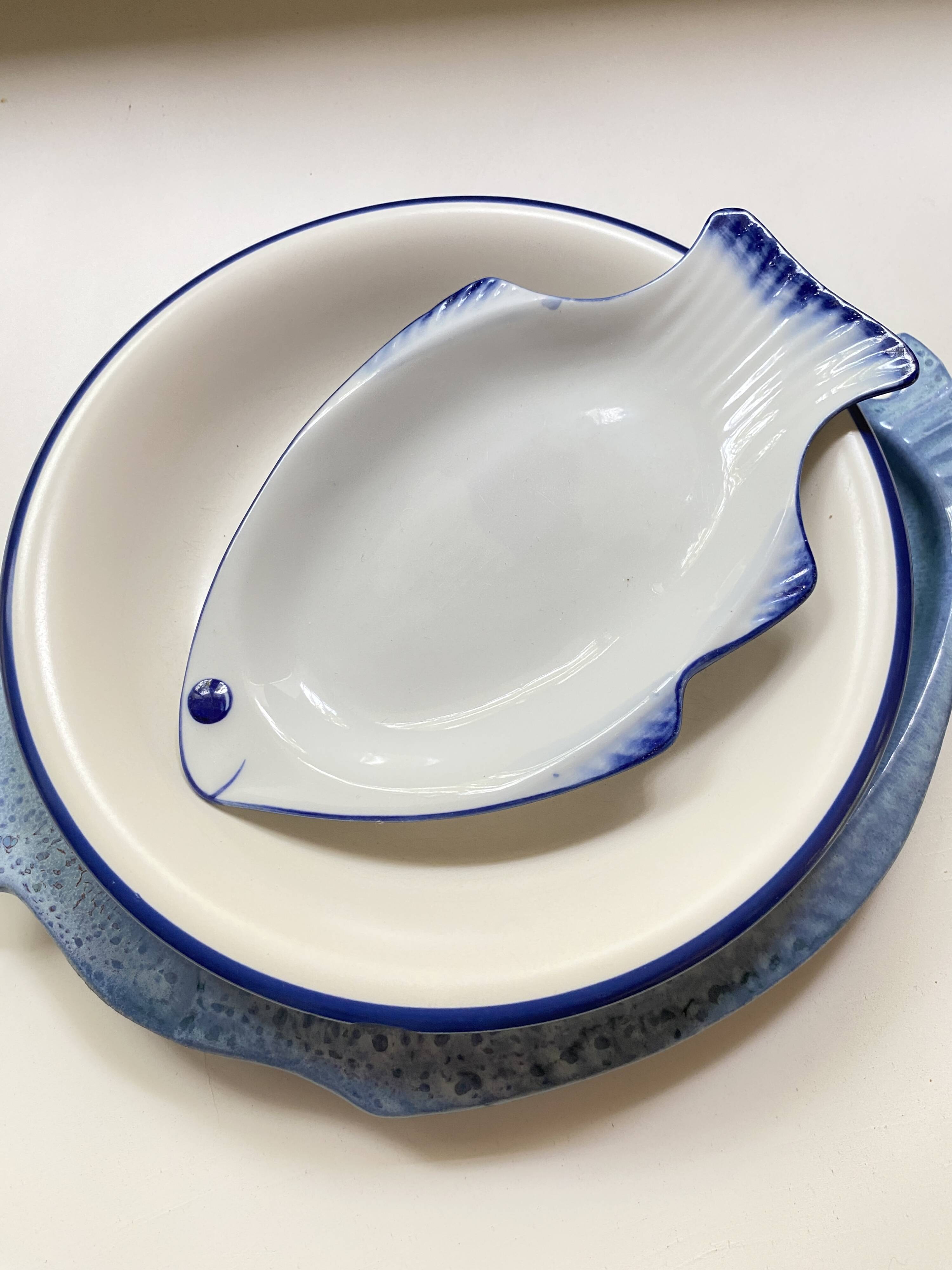Grimaud ceramic dish, fish shape