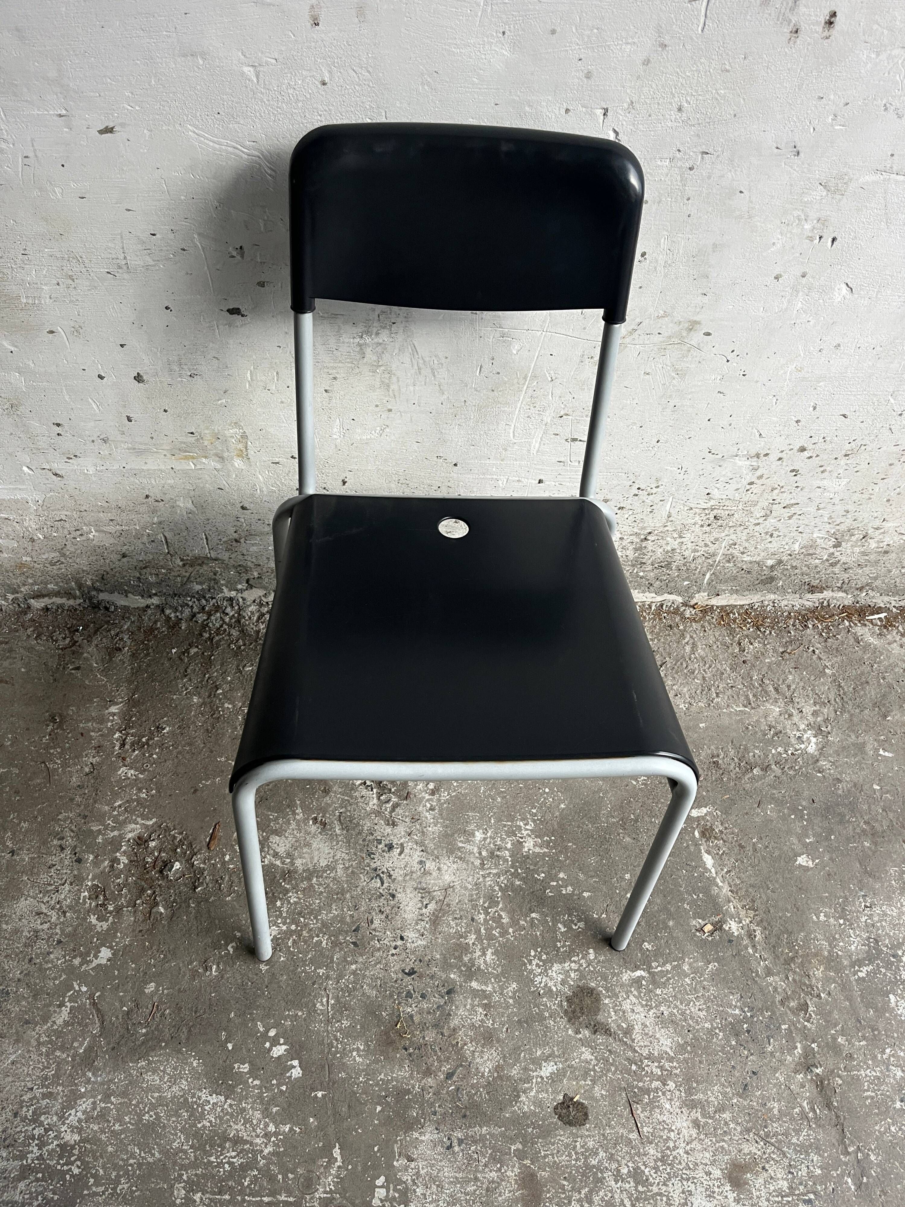 Set of 4 Calligaris dining chairs, Italy, 1990s.