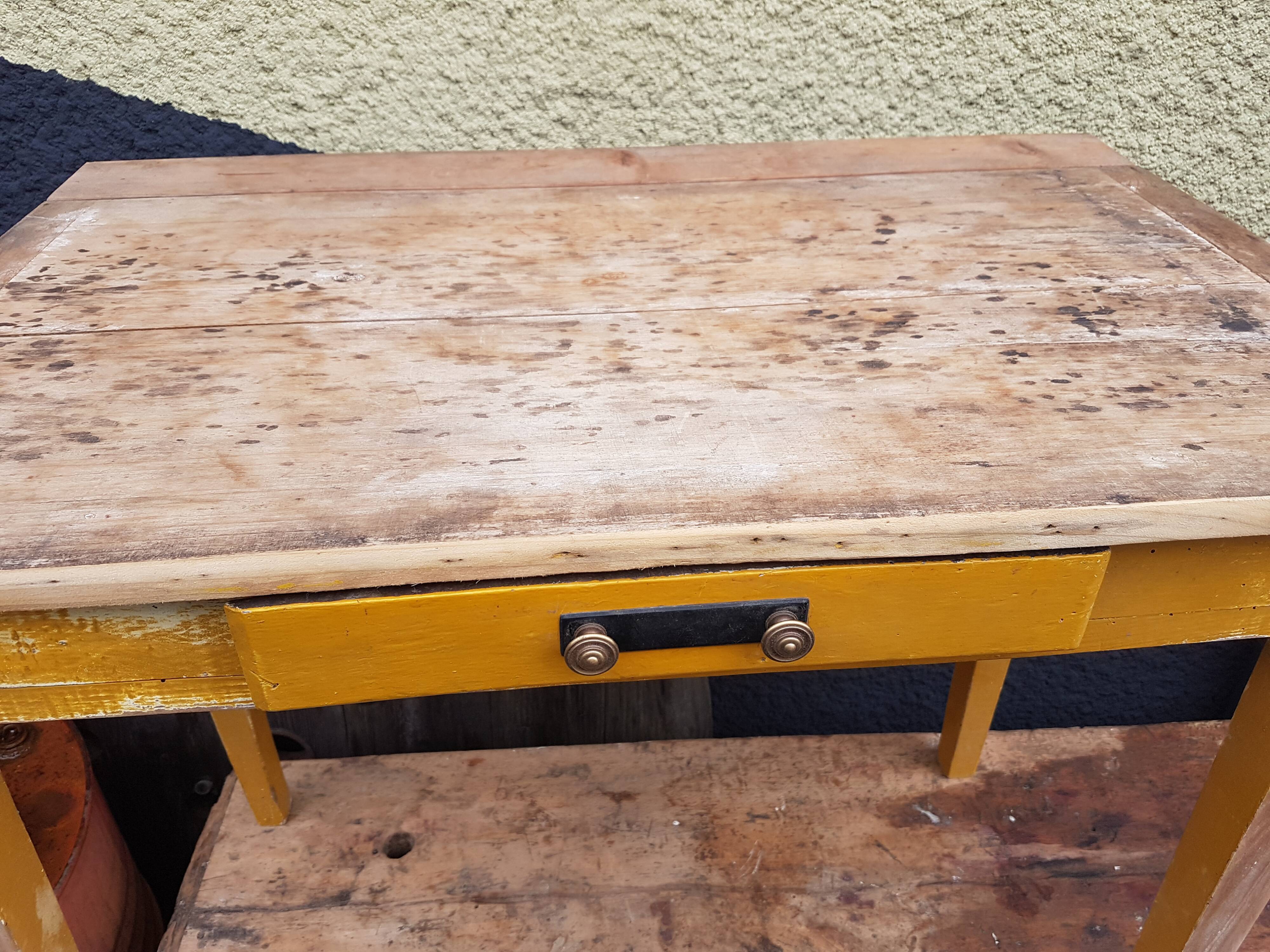 Table vintage