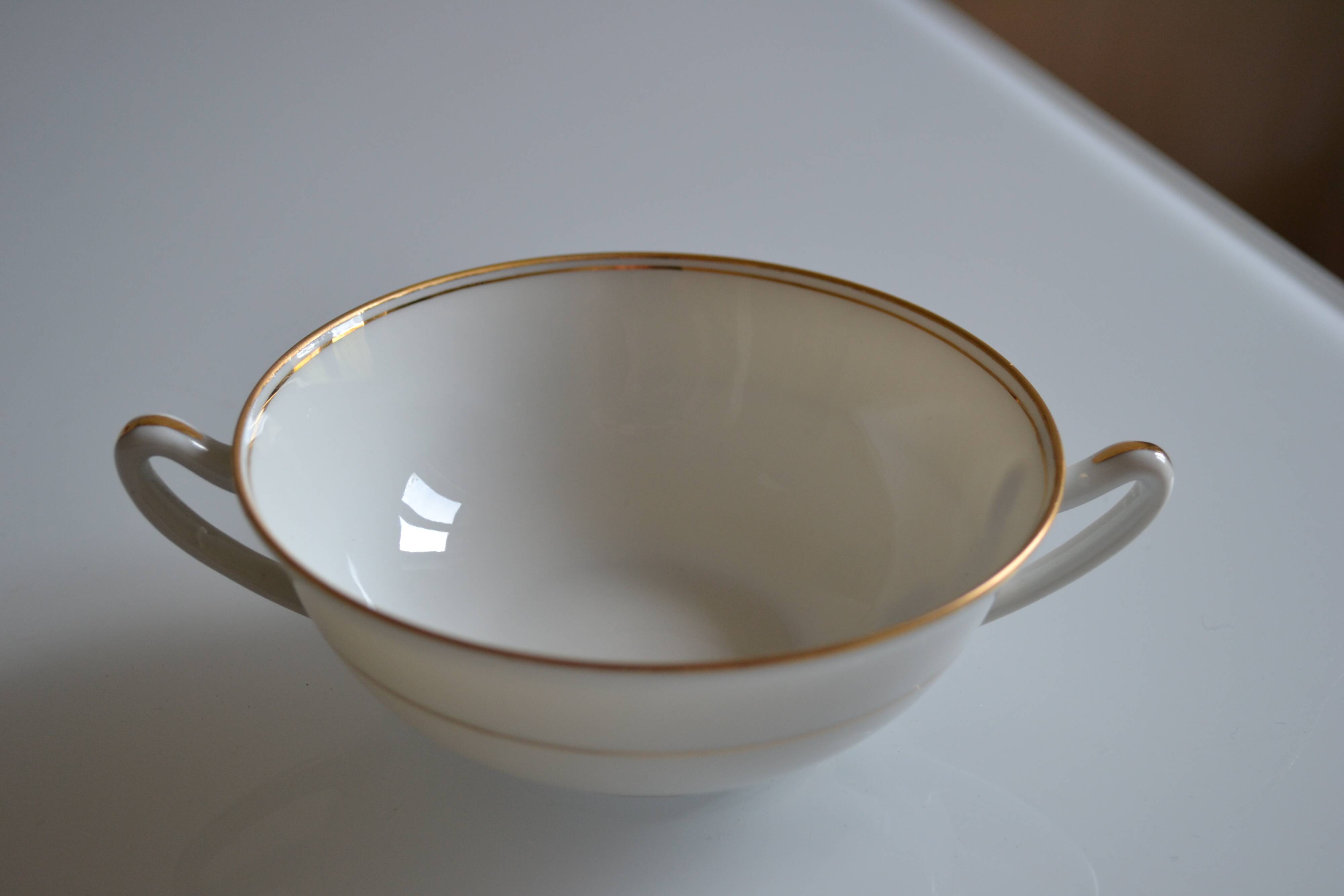 Porcelain shaking cup UC Limoges France circa 1920