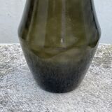 Vase en verre fumé