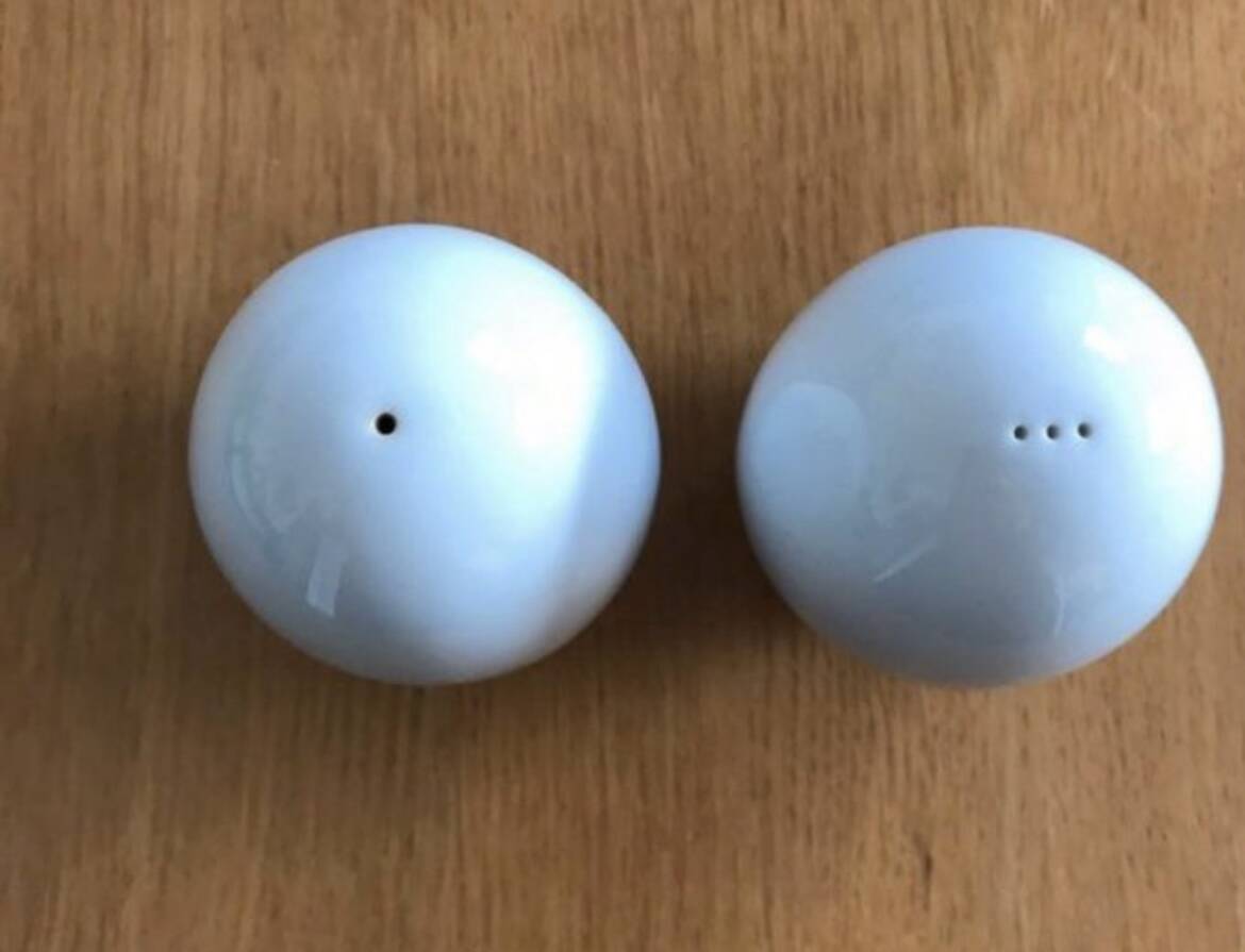 Service salière et poivrier en porcelaine Asimmetria Rosenthal