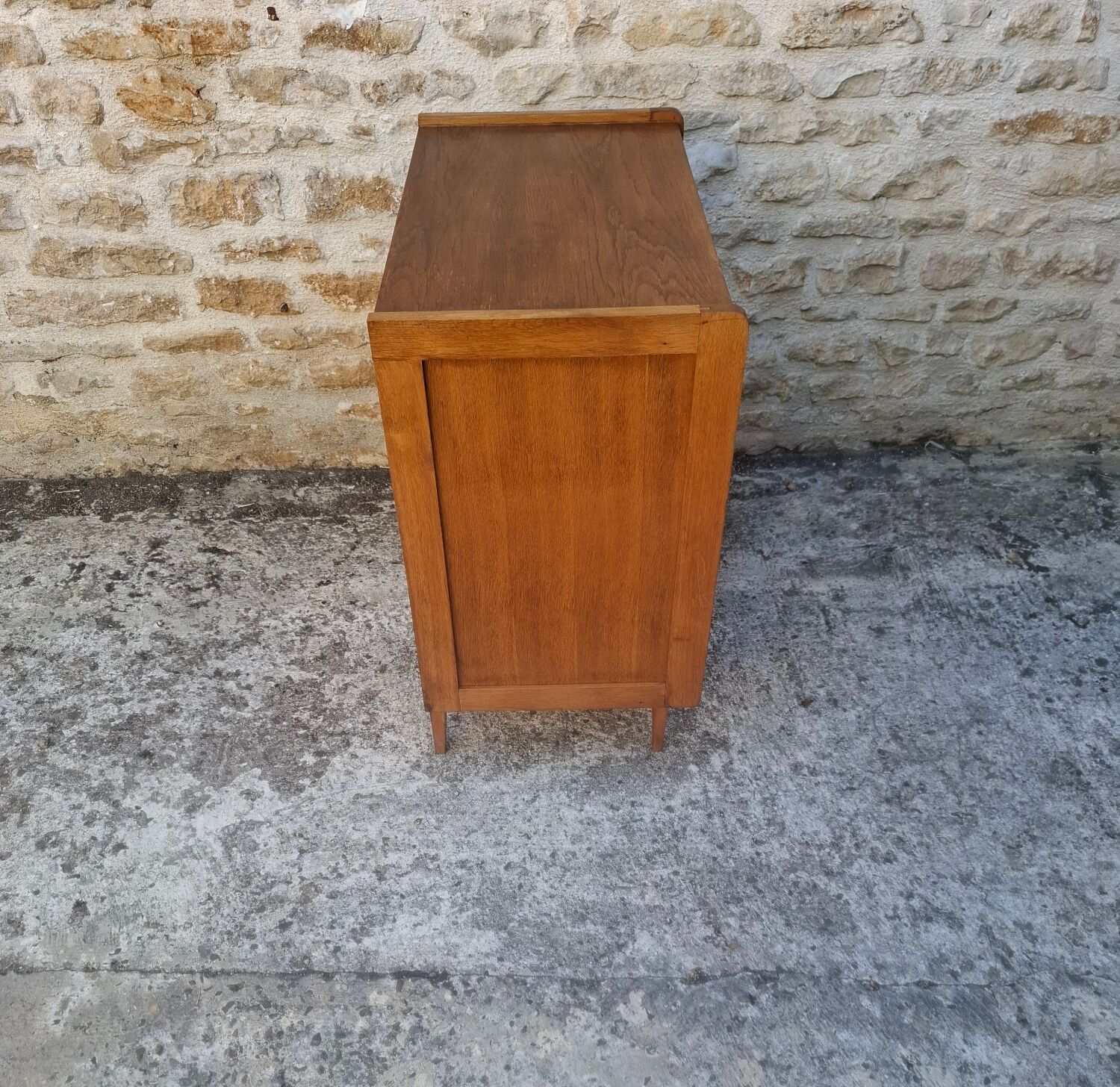 Vintage chest of drawers