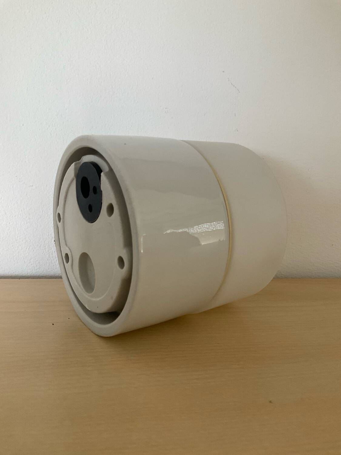 Vintage porcelain and opaline wall lamp from the 60s