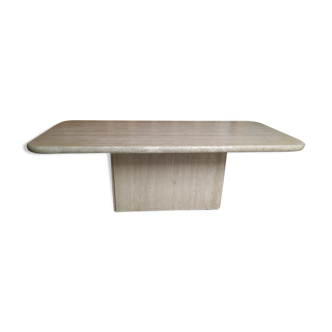 Coffee table in travertine