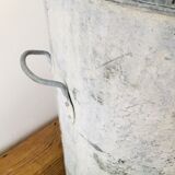 Zinc bucket