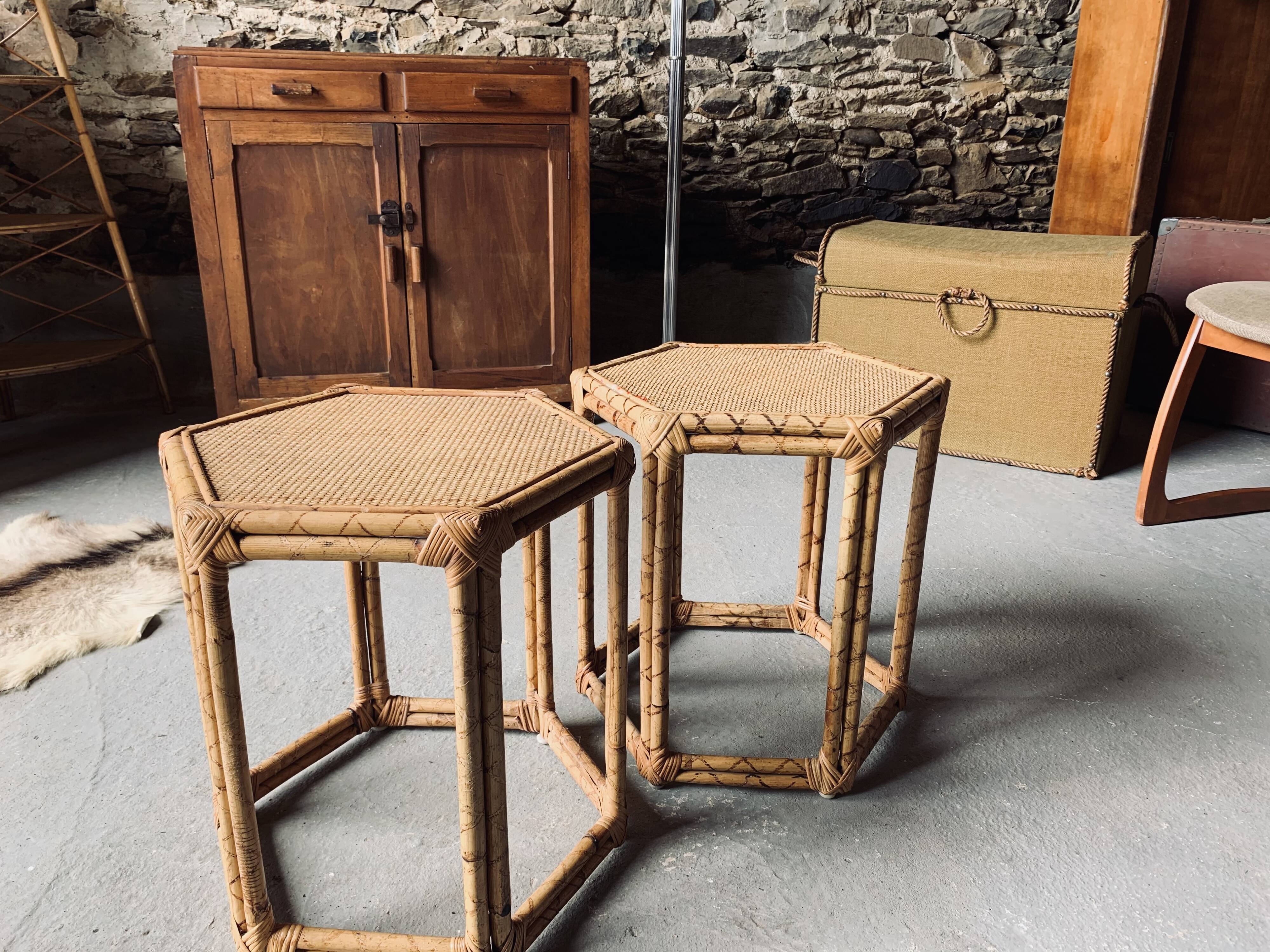 2 octagonal rattan coffee tables