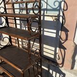 Shelf on volute wicker legs