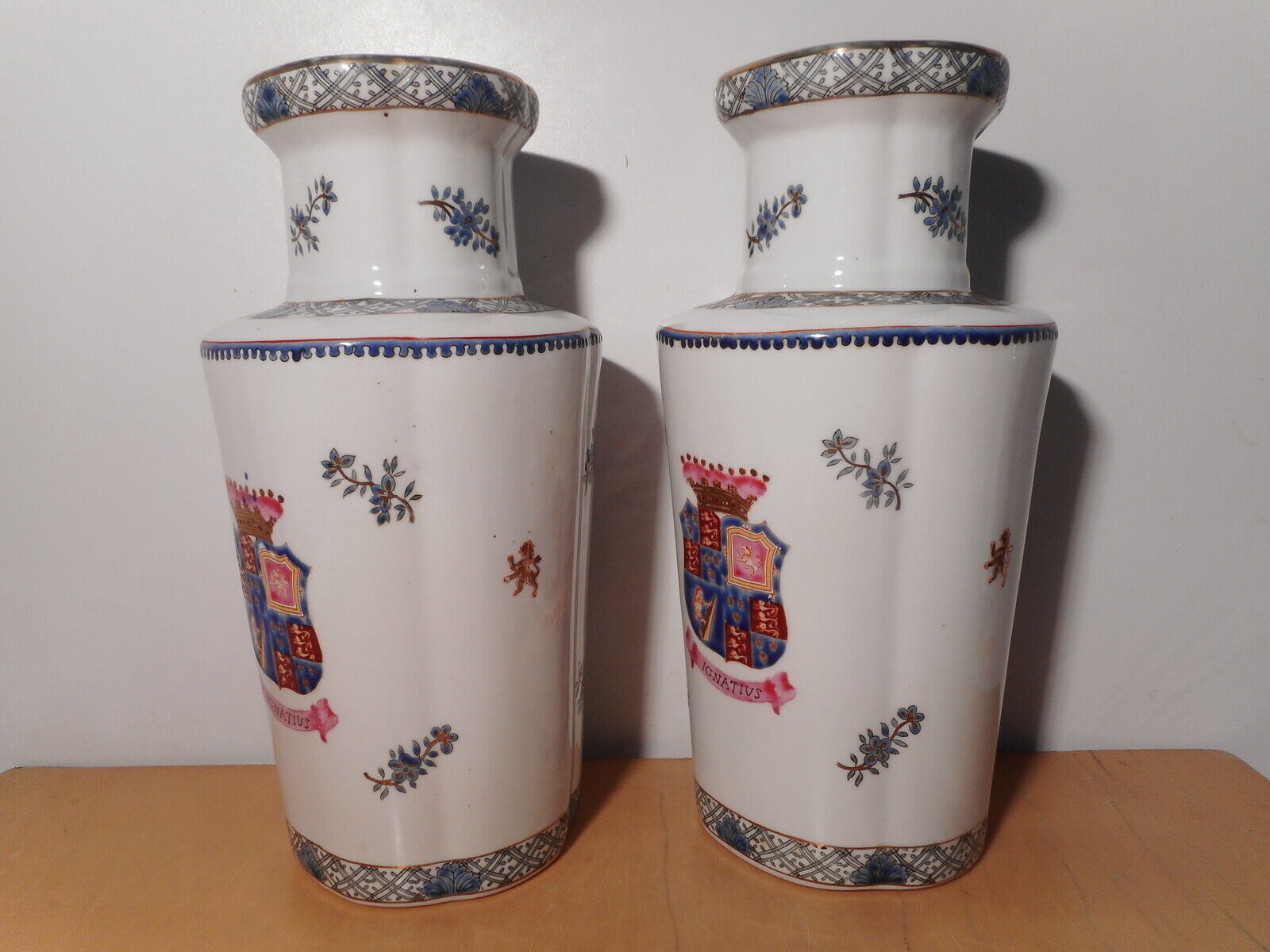Pair of 19th century porcelain vases China East India Company