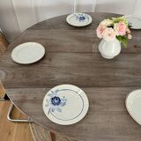 Oval table