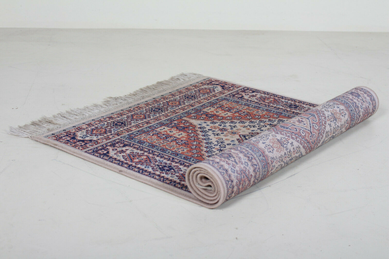 Vintage Persian rug 175x83cm