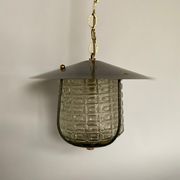 Black metal hanging lamp