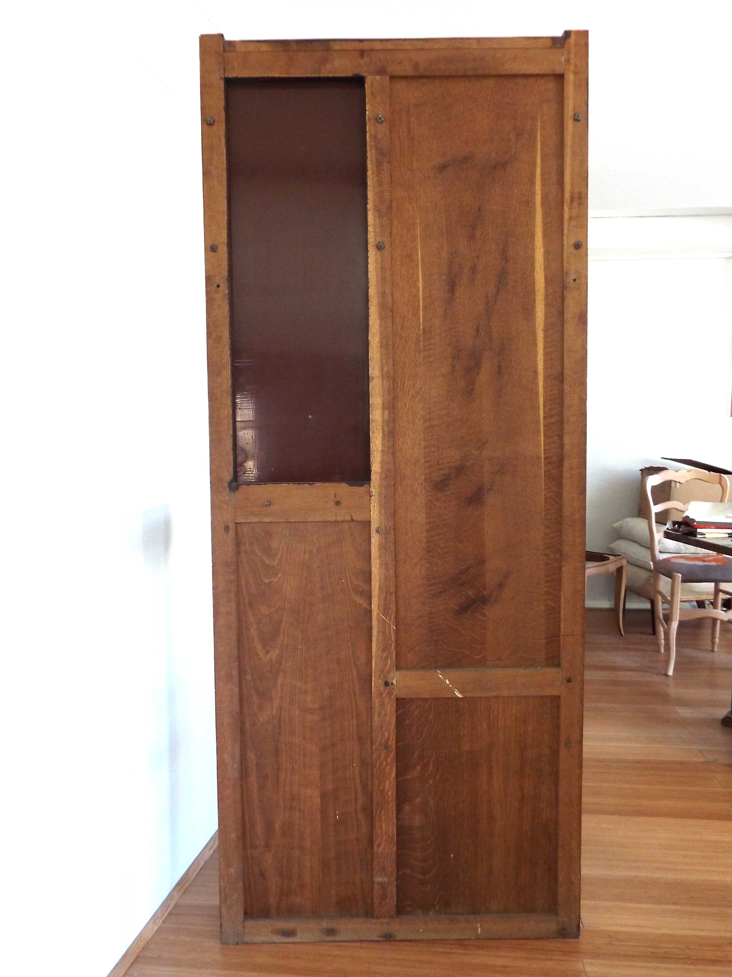 Entrance cloakroom coat rack