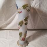 Vase en opaline romantique