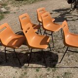 6 Grosfillex chairs from the 70s with orange shell.