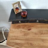 Booster desk