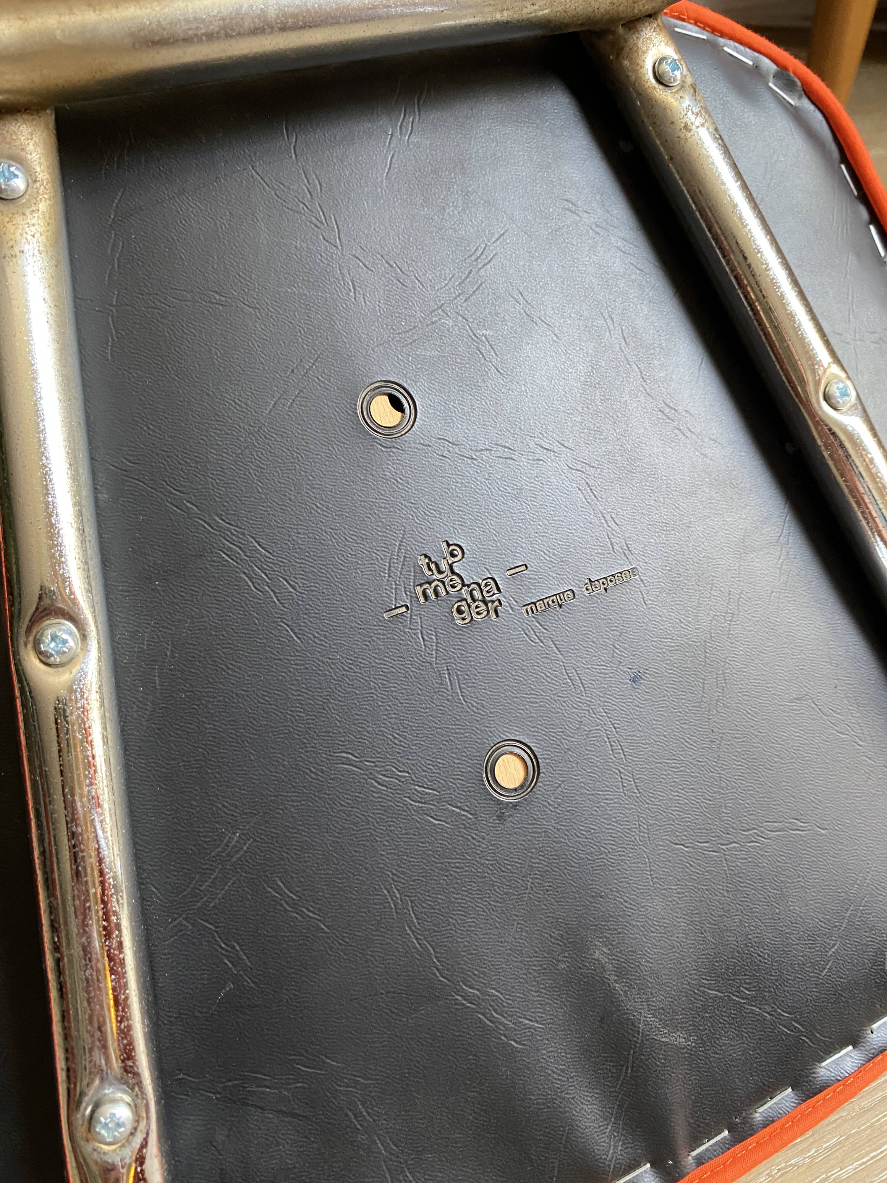 Reupholstered antique chair - Jigé limited edition