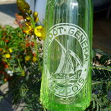 Siphon.seltz. remarkable pyramidal siphon. dieppe.