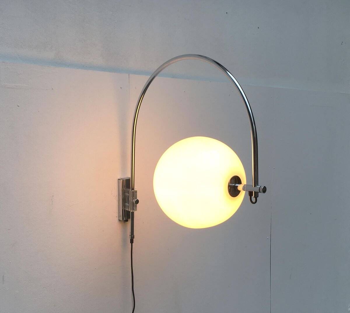 Vintage appliqué arc Space Age German by Wila