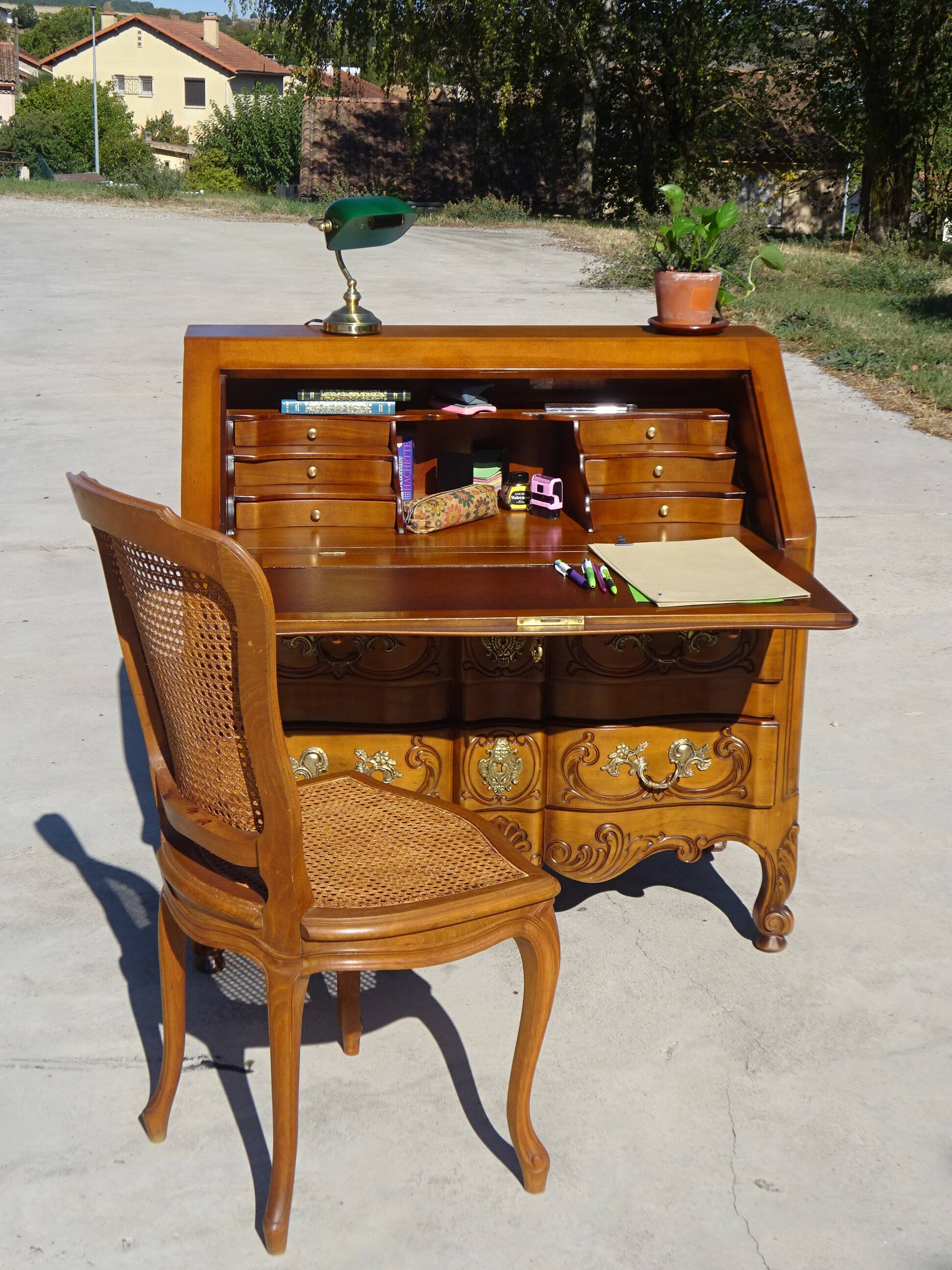 Secretary in solid cherry wood in Louis XV style.