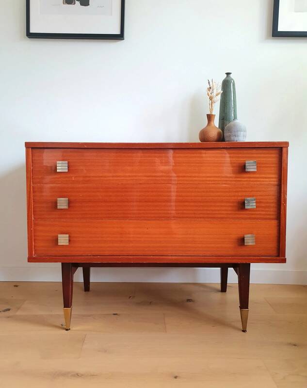 Commode vintage