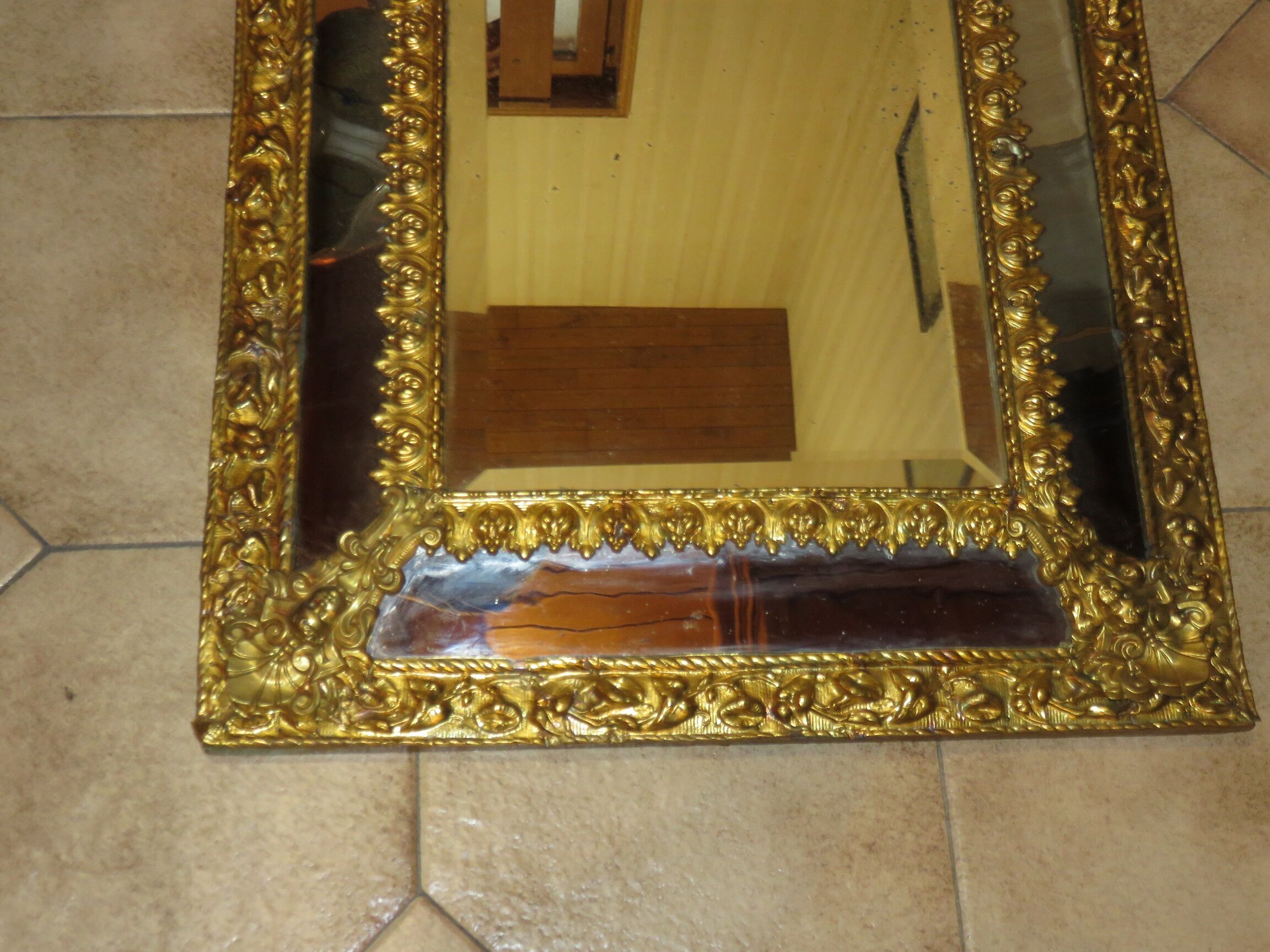 Parecloses repulsed brass mirror 82x48cm