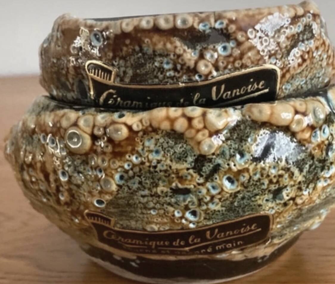 2 vanoise ceramic cups with labels