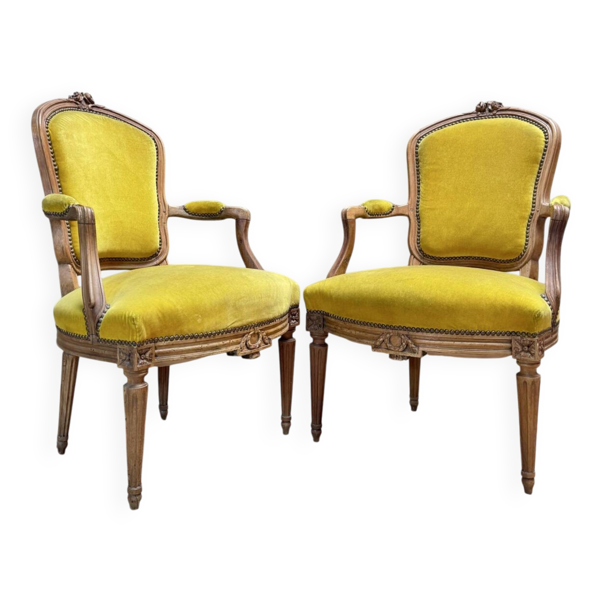 PAIRE DE FAUTEUILS EN CABRIOLET D’ÉPOQUE TRANSITION XVIII EME SIÈCLE