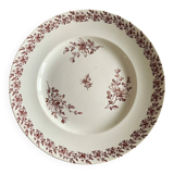 Antique serving dish in Lunéville earthenware.