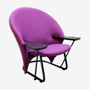 Vintage Dutch design Artifort armchair Floris van den Broecke easy chair 'Winner'